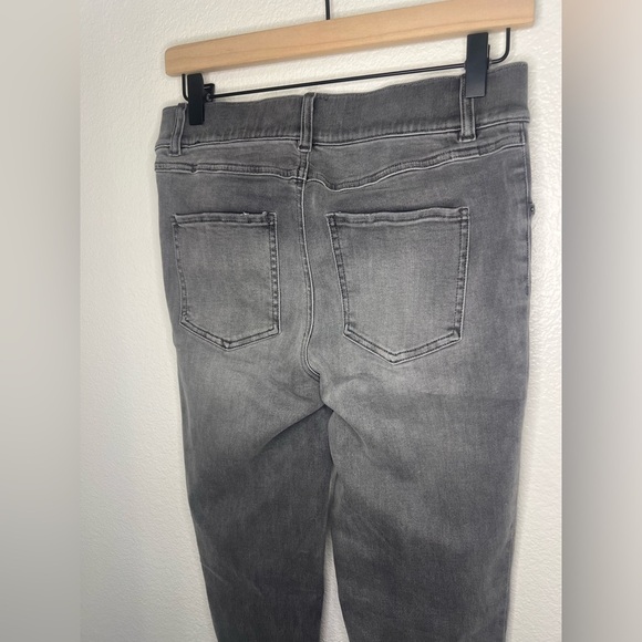 Spanx Pull On Stretch Skinny Raw Hem Jeans Vintage Gray Medium - Picture 5 of 11